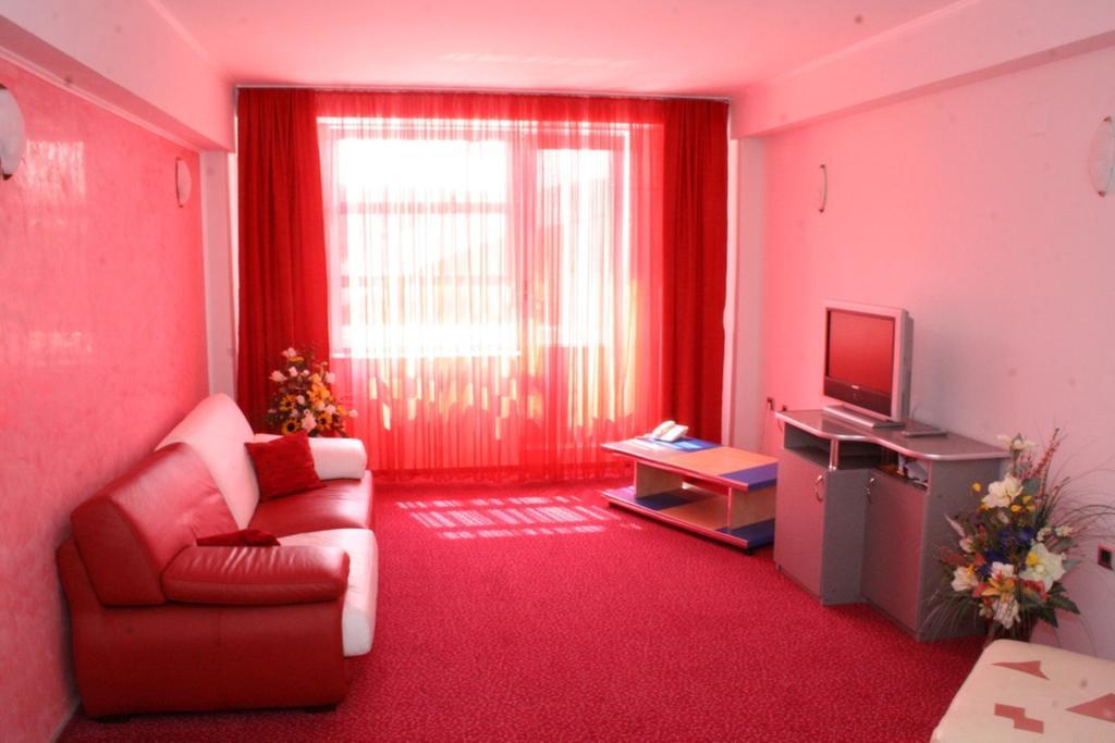 Hotel Zytto By Razvan Rat Slatina (Olt) Quarto foto